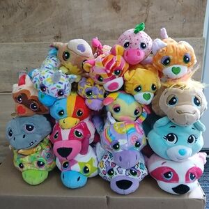 CuteTitos Plush Animal Lot Of 19 Pizzaitos Fruititos Cutetitos Babitos Carniva